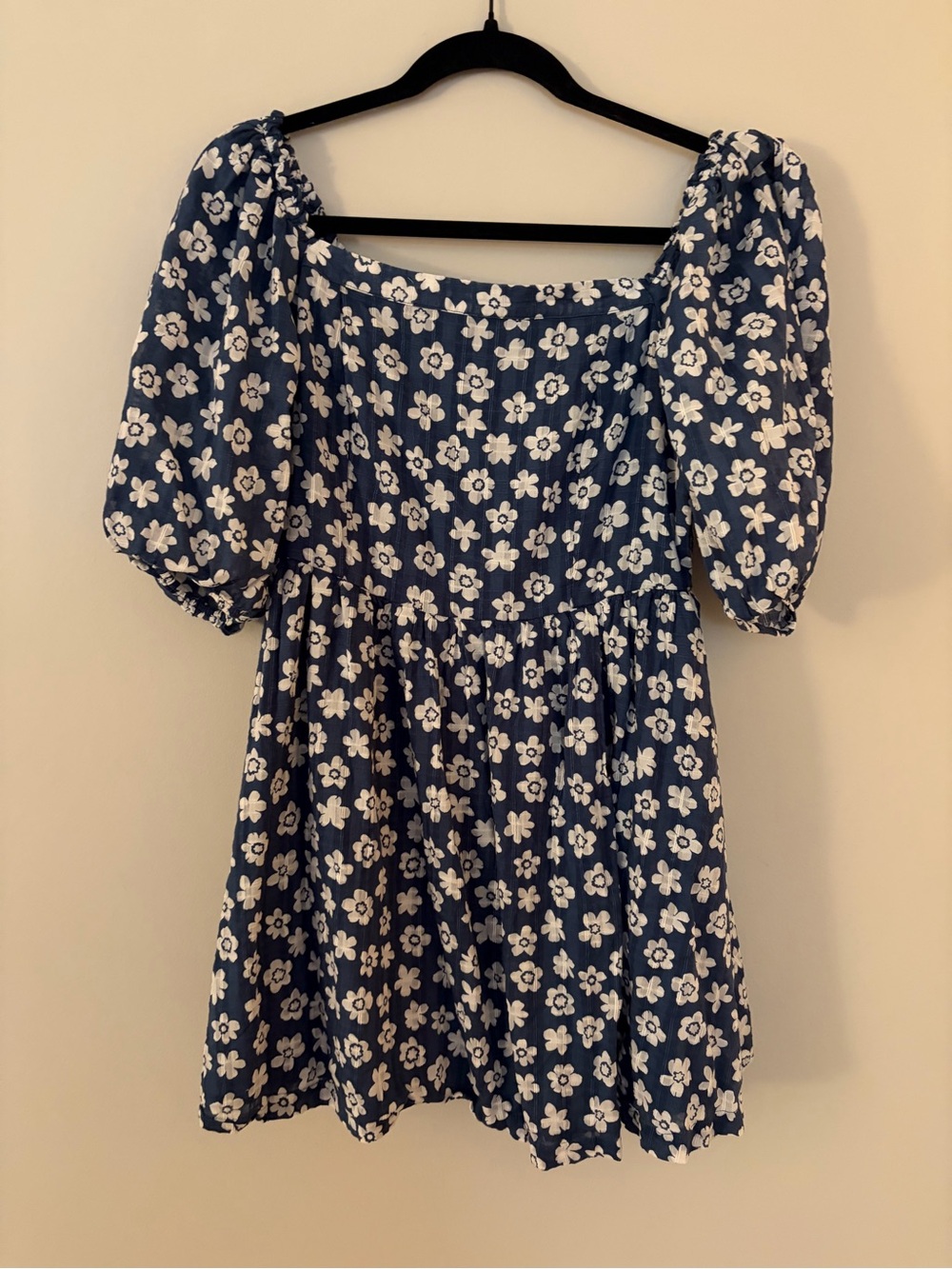 American Eagle Navy Blue Floral Puff Sleeve Mini Dress